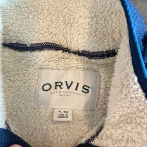 Or is 1/4 zip lined pullover